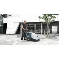 Gyalogkíséretű seprőgépek